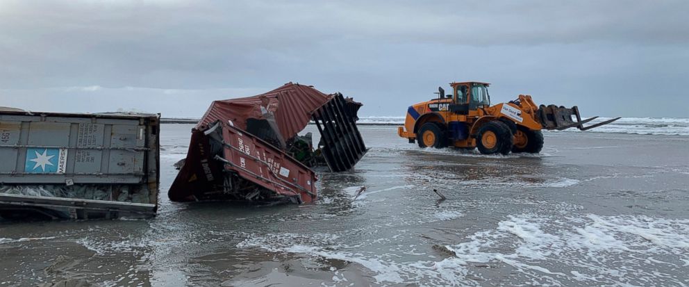 wireap_d2ceebd1b98a44aea62688950e5bd283_12x5_992 Cargo containers are removed from a beach in Vlieland, Netherlands, Friday Jan. 4, 2019, after 270 shipping containers were lost at sea by a cargo ship caught in a storm. Authorities in Germany and the Netherlands were searching for up to 270 shippin