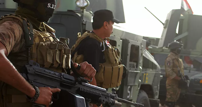 الشرطة العراقية على طريق الأنبار الشرطة العراقية على طريق الأنبار