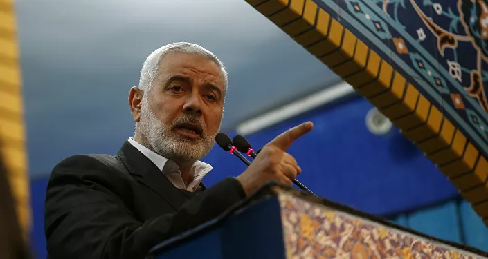 رئيس حركة المقاومة الإسلامية في قطاع غزة اسماعيل هنية أثناء تشييع جثمان قائد فيلق القدس قاسم سليماني في طهران رئيس حركة المقاومة الإسلامية في قطاع غزة اسماعيل هنية أثناء تشييع جثمان قائد فيلق القدس قاسم سليماني في طهران