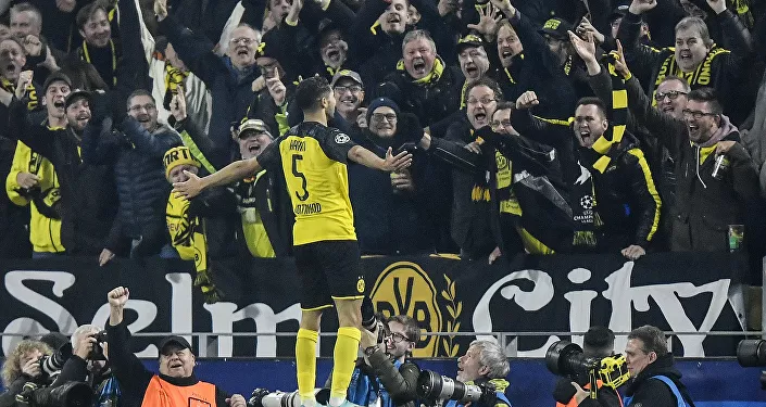 أشرف حكيمي أشرف حكيمي