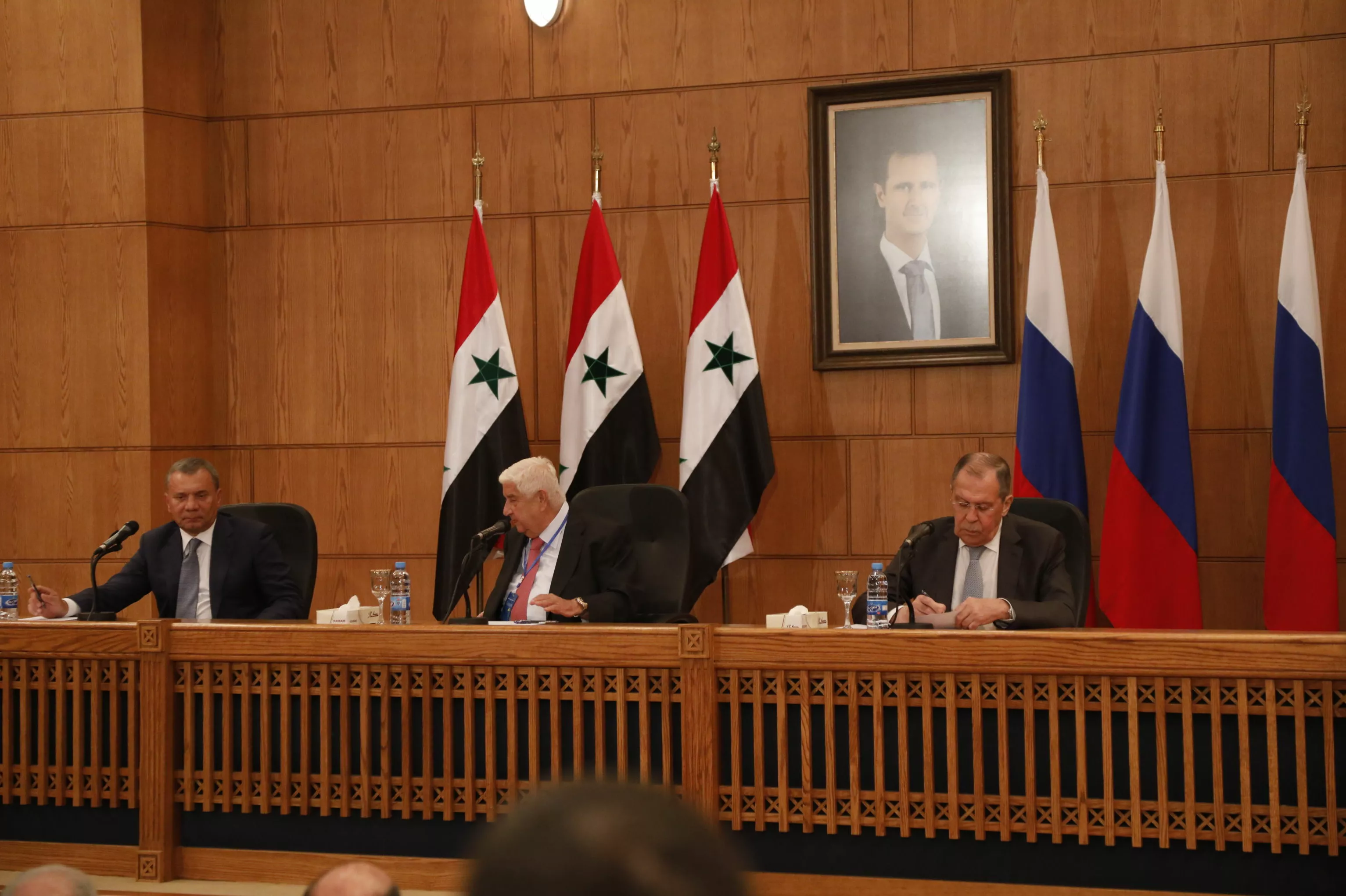 المؤتمر الصحفي لوزير الخارجية السوري ونظيره الروسي ونائب رئيس الحكومة الروسية المؤتمر الصحفي لوزير الخارجية السوري ونظيره الروسي ونائب رئيس الحكومة الروسية