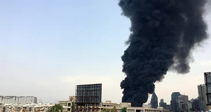 اندلاع حريق كبير في مرفأ بيروت، لبنان 10 سبتمبر 2020