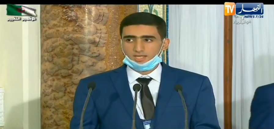 1500x9999-c-3 المُتفوق الأول في البكالوريا: النتائج التي حققناها هي ثمرة المدرسة الجزائرية