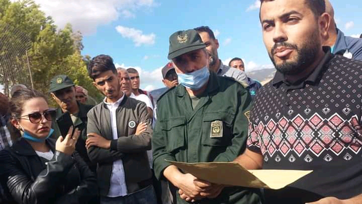 3df4da49-c98d-47d5-898f-5ca645342222