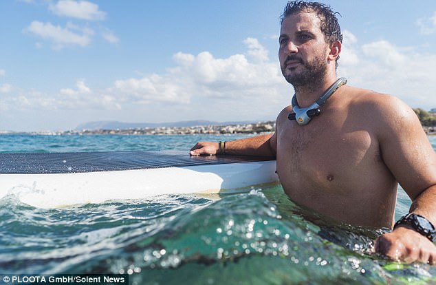 It realises when its wearer has been submerged underwater for 30 seconds, and fills its integrated floats with a fitted carbon dioxide cartridge, bringing the potential casualty back to the surface