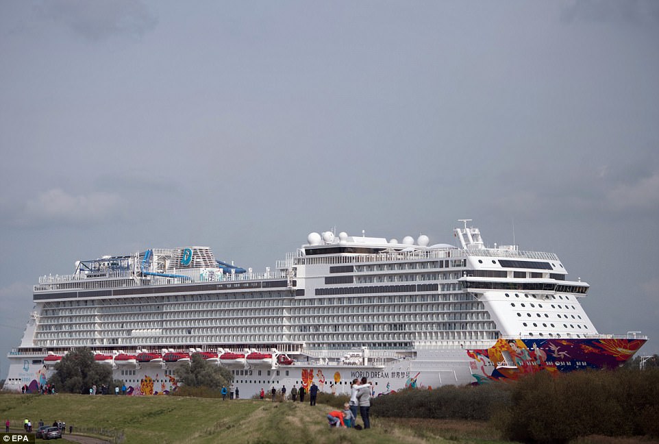 The ship was due to pass the Ems river towards the North Sea backwards over a distance of more than 30 kilometers