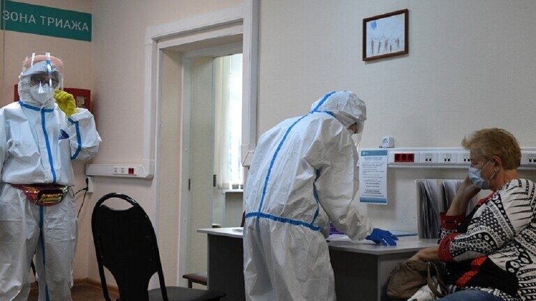 5f9bd34e4c59b71140733e88-1500x9999-c تأكيد نشوء مناعة طويلة الأمد لدى المصابين بكورونا