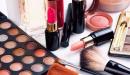 ما حكم الوضوء بالمكياج والمناكير ما حكم الوضوء بالمكياج والمناكير