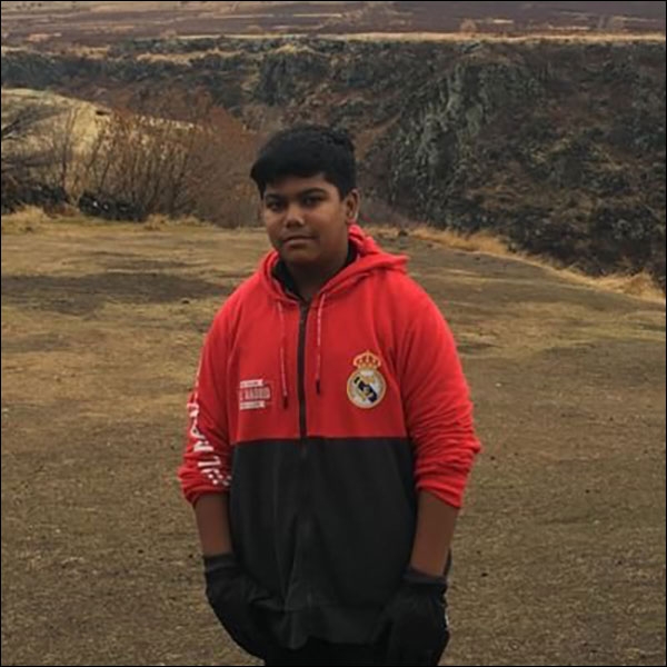 ريثيش براديب كومار (Rethesh Pradeep Kumar)