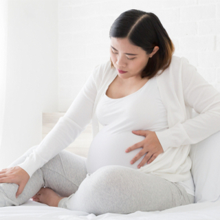 الحمل والذئبة الحمراء الحمل والذئبة الحمراء