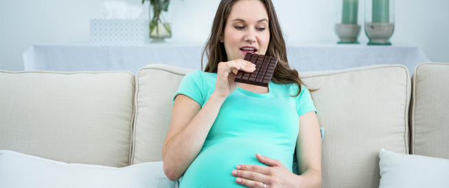 tbl_articles_article_25798_6123abe318c-eb91-41b8-9f83-e21534695bd6 الشوكولاتة للحامل: فوائد عديدة