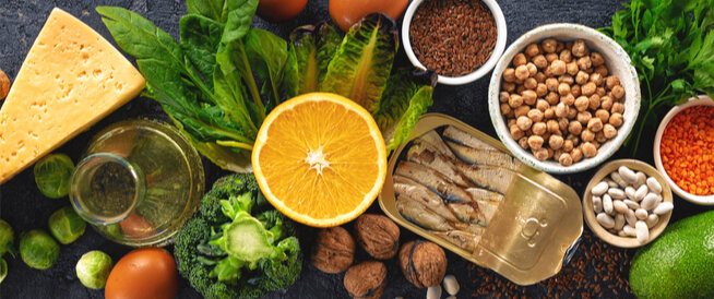 tbl_articles_article_26011_681fad43b11-b70c-4112-be97-bc0303e5be3e نظام غذائي للشعر المتساقط