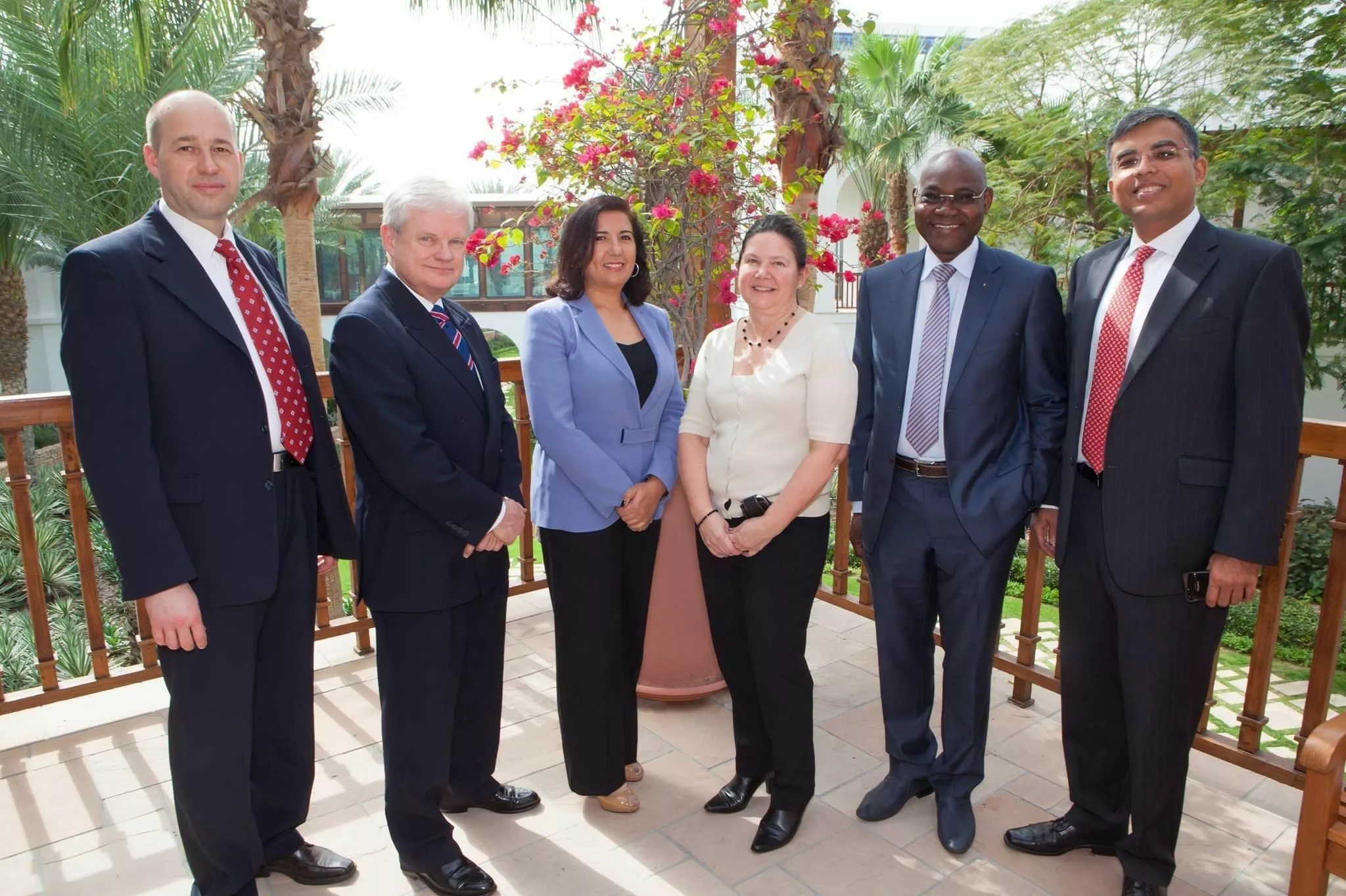 نادية الكنزالي نادية الكنزالي