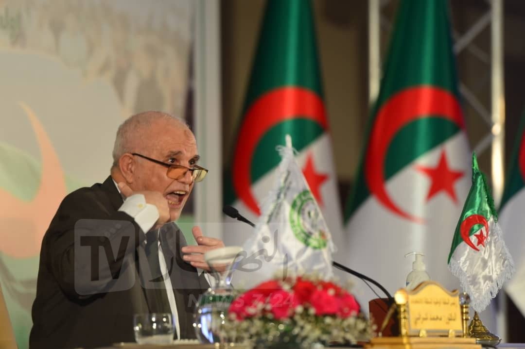 2-1500x9999-c شرفي يرد على تصرف وزيرة التضامن خلال الإدلاء بصوتها حول الاستفتاء