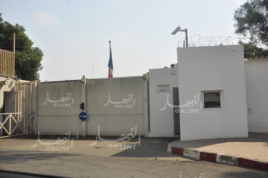 d8a7d984d981d8b1d986d8b3d98ad8a9-d981d98a-d8a7d984d8acd8b2d8a7d8a6d8b1-1500x9999-c هكذا كان زنجبيل يتجسس لصالح السفارة الفرنسية للإضرار بمصالح الدولة