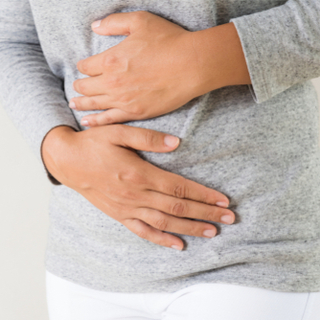 انتفاخ البطن بسبب الهرمونات انتفاخ البطن بسبب الهرمونات