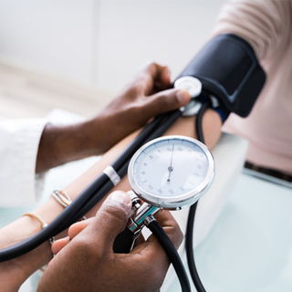 كيف تضع السماعة؟ كيف تضع السماعة؟