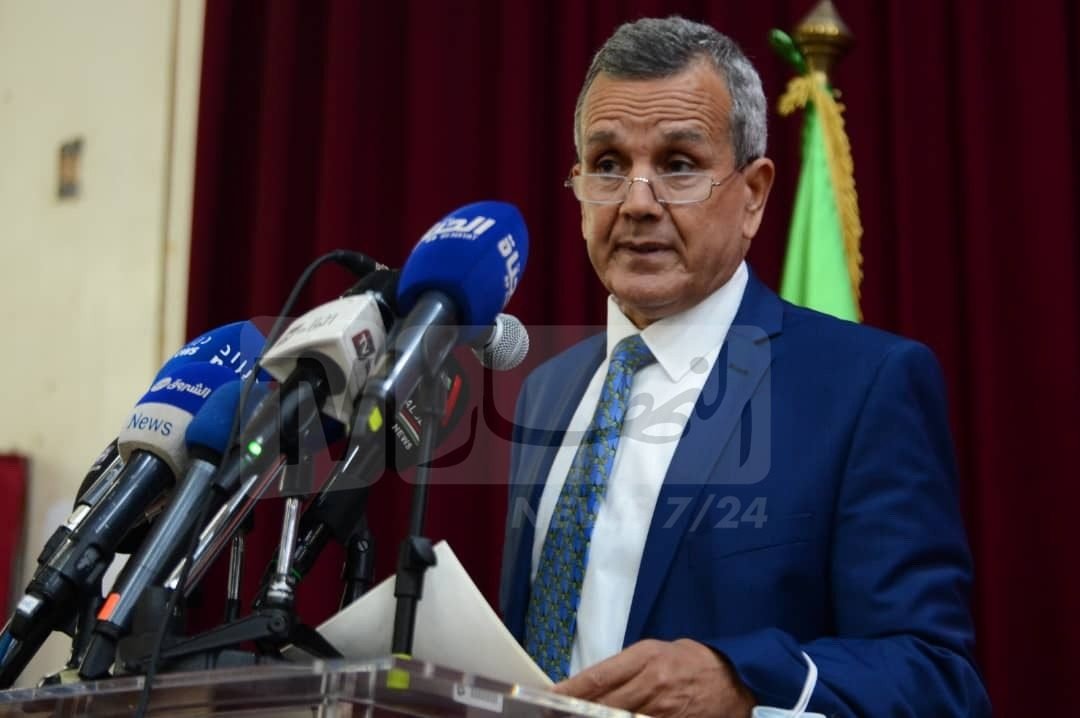 38f86730-7cd9-4fd4-b4e1-932fe4bb71f5-1500x9999-c وزير الصحة: الجزائر أصبحت مثالا في إستقرار إصابات ووفيات كورونا