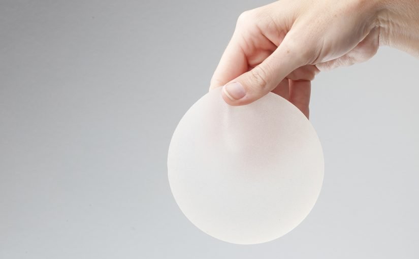 d8a7d981d8b6d984-d983d8b1d98ad985-d984d8aad8b4d982d982d8a7d8aa-d8a7d984d8abd8afd98a-d984d984d8add8a7d985d984-825x510-2 افضل كريم لتشققات الثدي للحامل