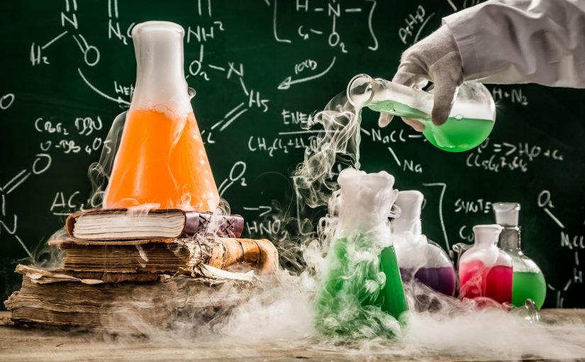 بحث عن الطرائق العلمية في الكيمياء