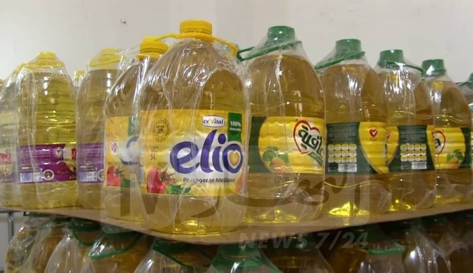 whatsapp-image-2021-04-07-at-17-07-22-1500x9999-c حجز كميات من زيت المائدة المدعم بمحل صناعة مواد التتبيل في وهران