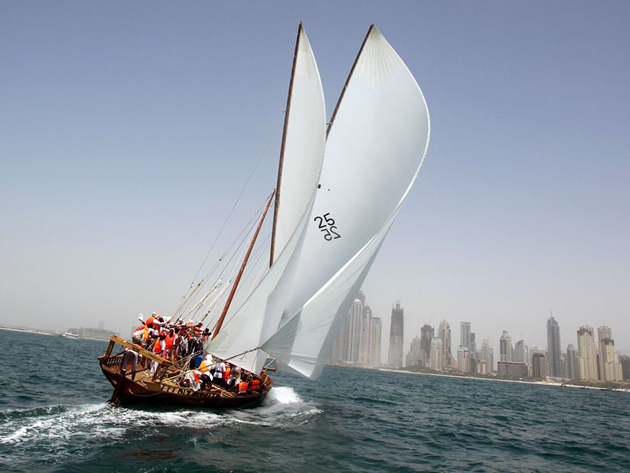 abu dhabi dhow boat
