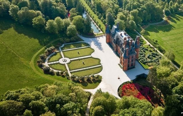 photography of Château de Trévarez, France