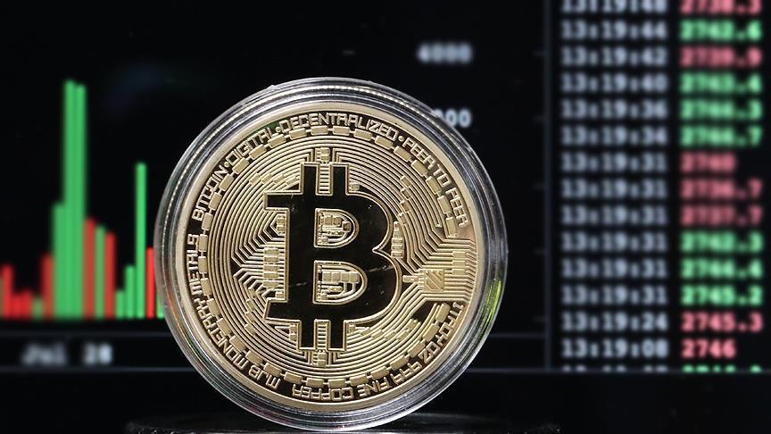 bitcoin-15 "بيتكوين" تتراجع دون 7 آلاف دولار لأدنى مستوى في 7 أسابيع
