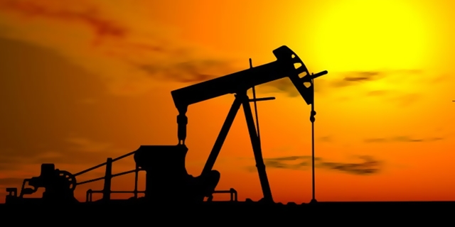 d8a2d984d8a9-d8a7d8b3d8aad8aed8b1d8a7d8ac-d8a7d984d986d981d8b7-5 برميل النفط يحلق مجددا في الأسواق العالمية والمغاربة يضعون أيديهم على قلوبهم