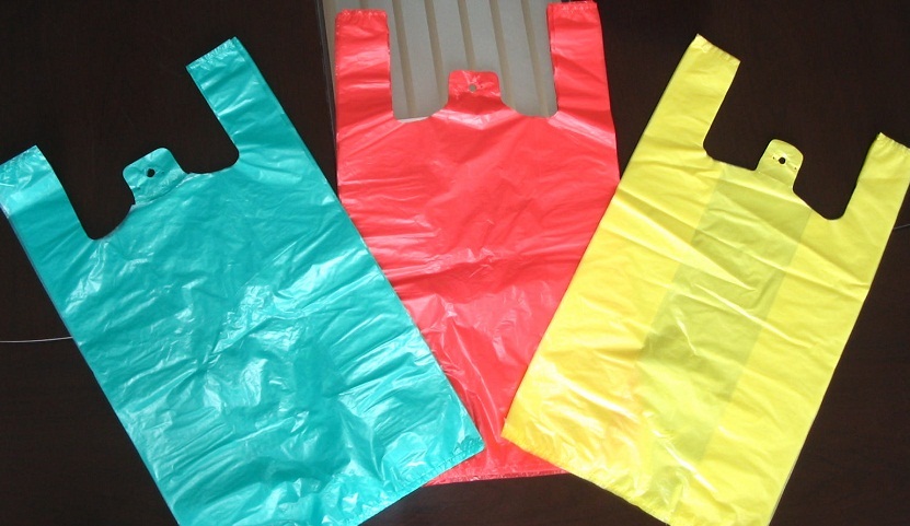 d8a3d983d98ad8a7d8b3-d8a8d984d8a7d8b3d8aad98ad983-2 شركات تصنيع الأكياس الورقية تشتكي من عودة الأكياس البلاستكية بقوة للأسواق