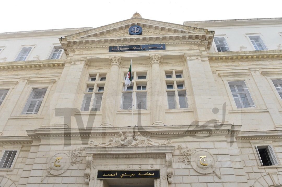 d8b3d98ad8afd98a-d8a7d985d8add985d8af-d8a7d984d986d987d8a7d8b1-1500x9999-c التماس 5 سنوات حبسا نافذا لمشعوذتين سلبتا ضحاياهن أموالا ومجوهرات