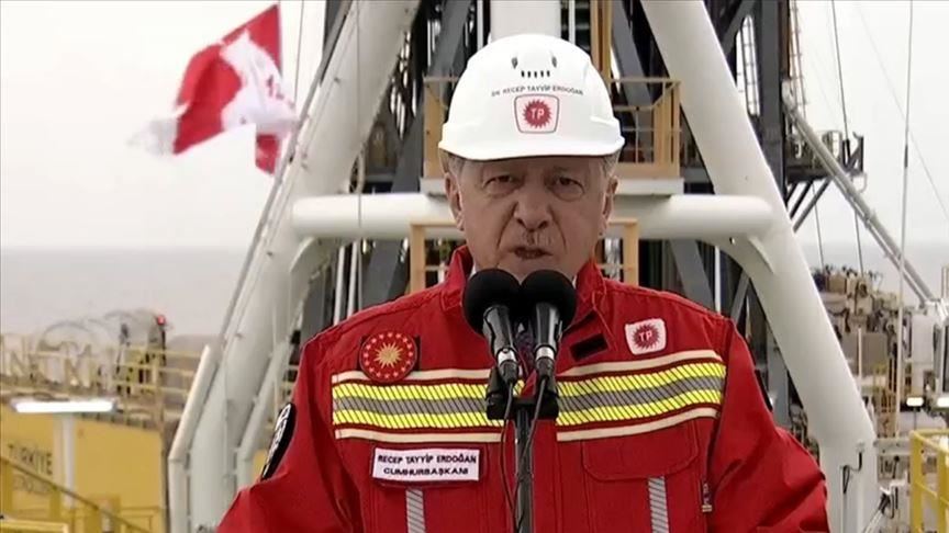 erdougan-4 أردوغان يزف بشرى اكتشاف غاز إضافي بالبحر الأسود