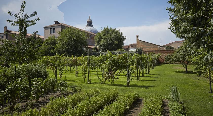 Green view in Belmond Hotel Cipriani