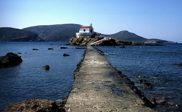 Islands to visit in Greece