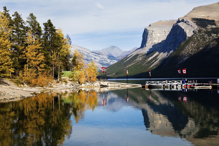 Lake Minnewanka