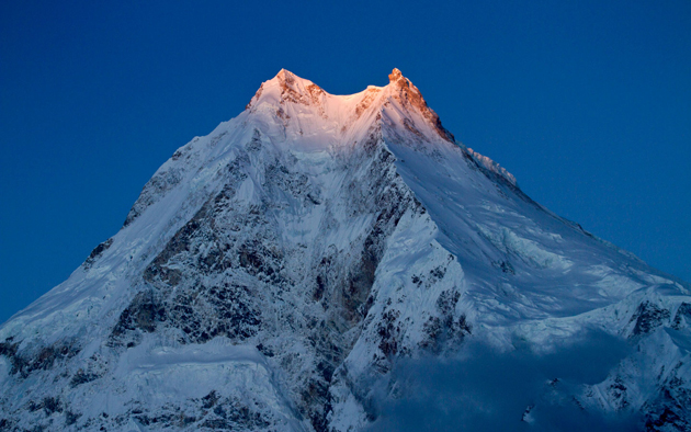Manaslu Trail race Nepal