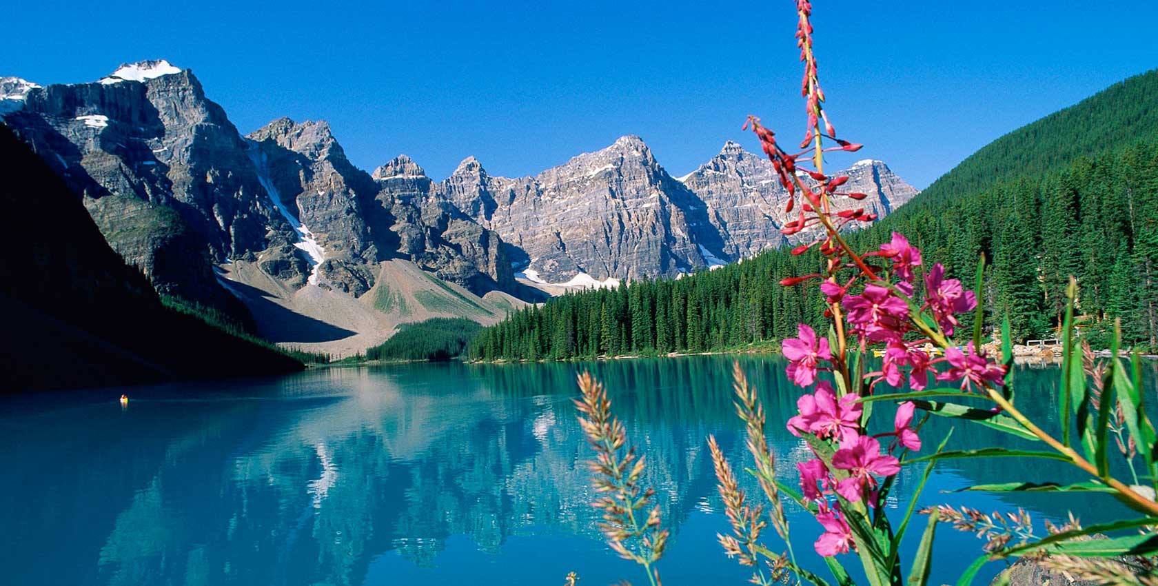 Moraine Lake is located 15km south west of the Lake Louise Town