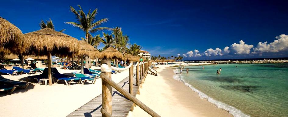 Riviera Maya villas are a spectacular but varied collection, much like the land here that runs along the shore