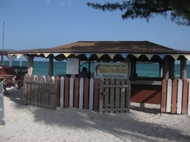 محل Smith’s Point Fish Fry