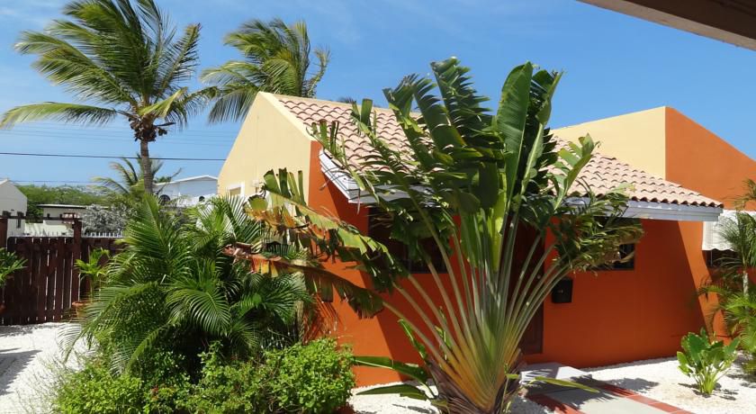Cariña’s studio-apartments
