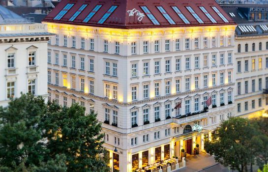 The Ring Vienna's Casual Luxury