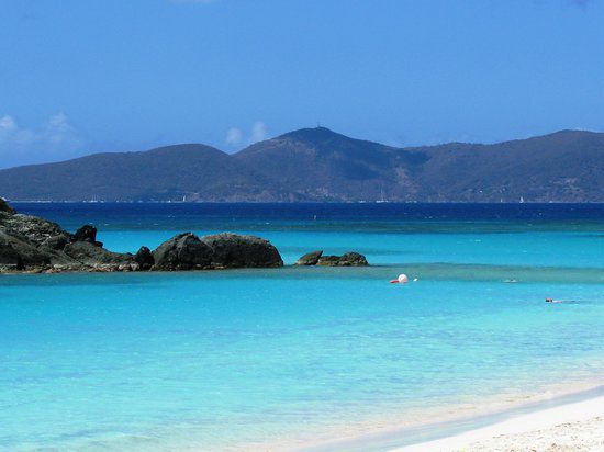 The U.S. Virgin Islands consist of the main islands of Saint Croix