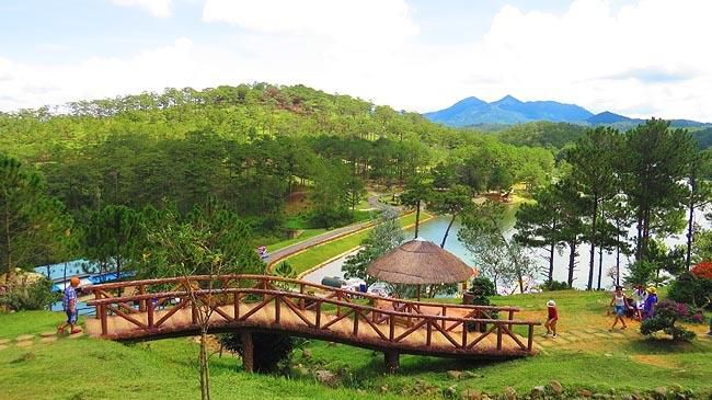 Da Thien Lake