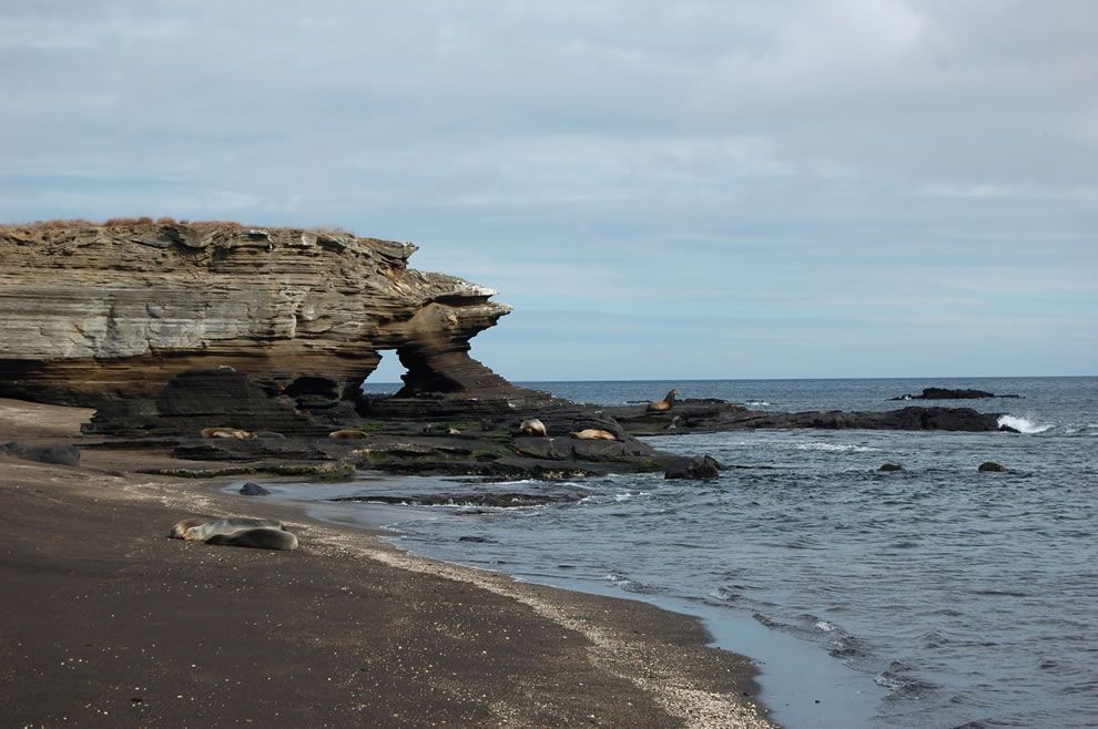 Bartolomé Island