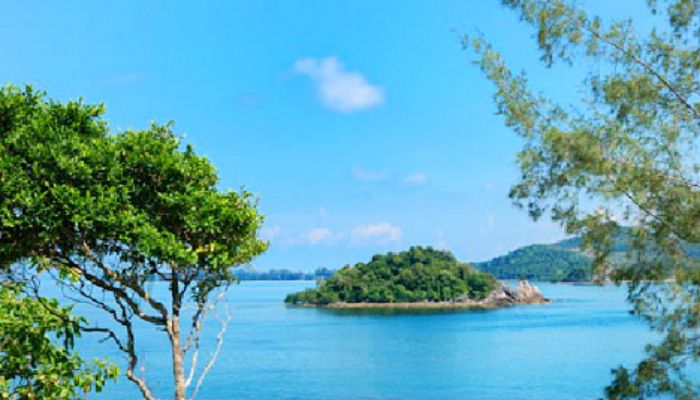 beaches on Sibu