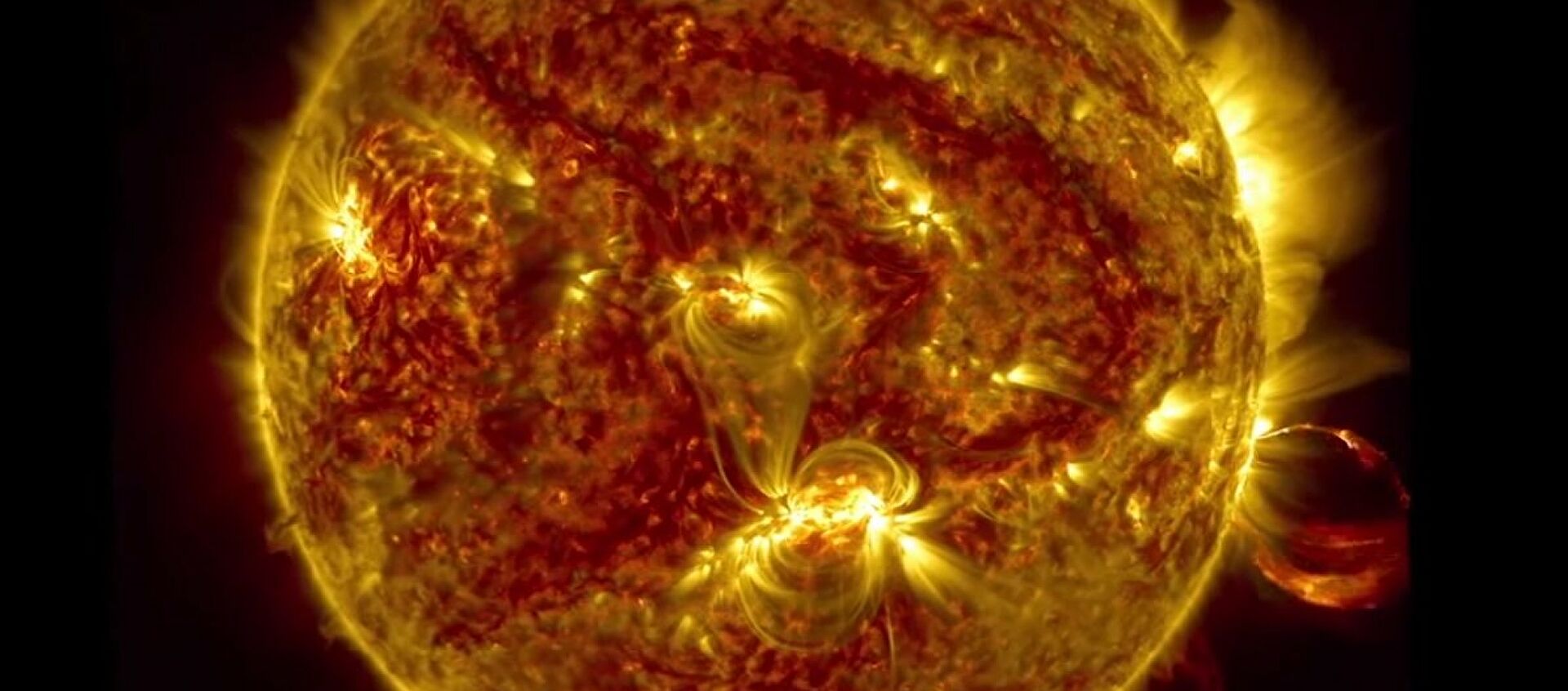 الانفجارات علي نجم الشمس - سبوتنيك عربي, 1920, 02.06.2020