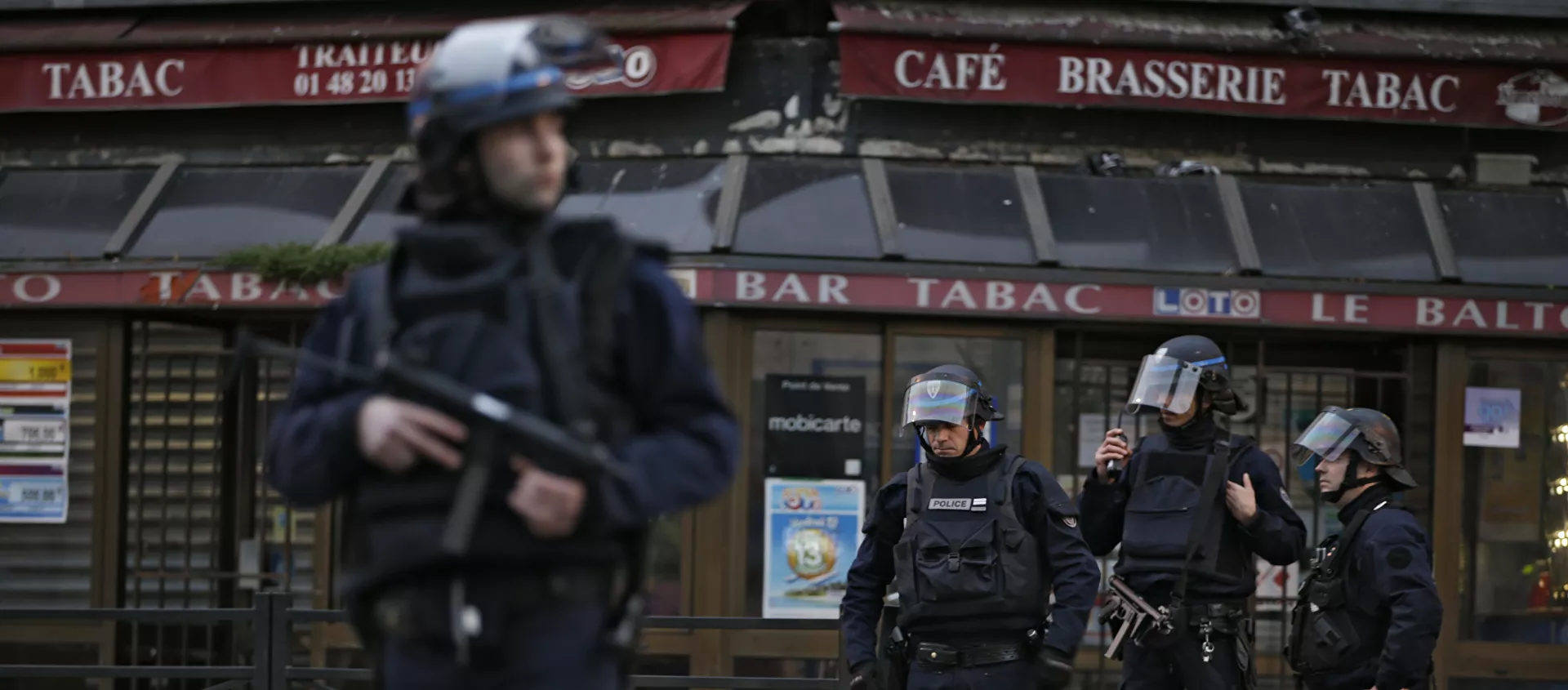 عناصر الشرطة الفرنسية - سبوتنيك عربي, 1920, 28.05.2021