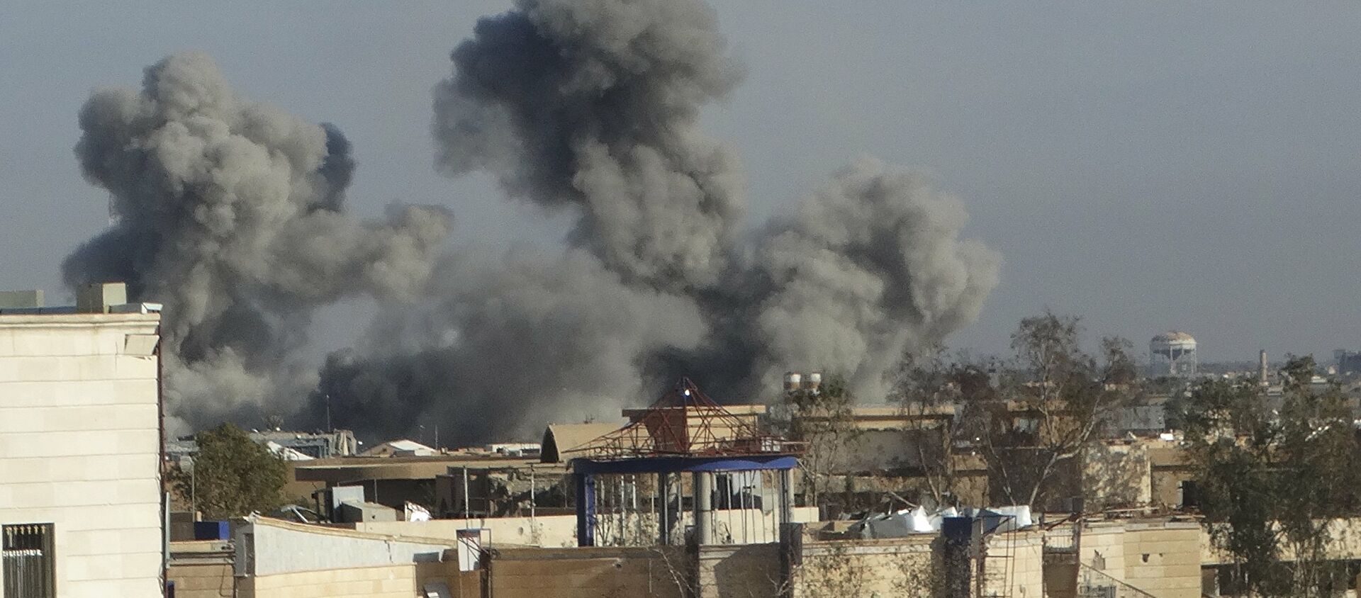 قصف مدينة الرمادي خلال تحريرها من داعش  - سبوتنيك عربي, 1920, 28.06.2021