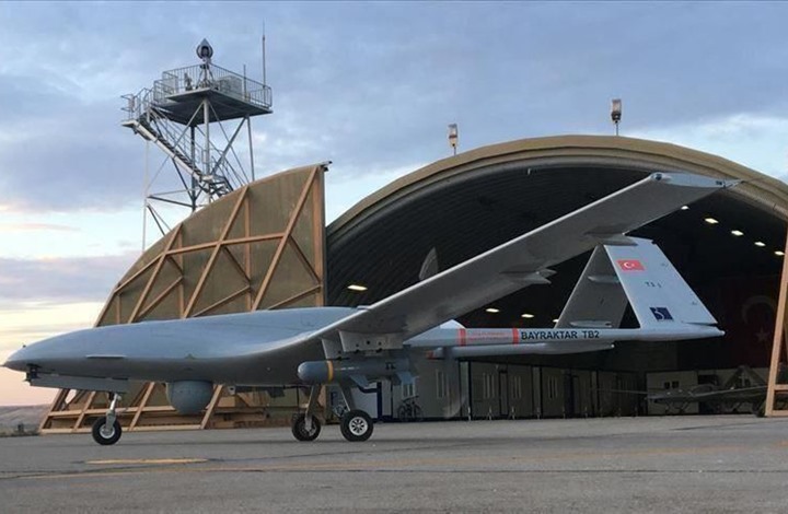 العراق يطلب عرضا لشراء طائرات مسيرة ومروحية تركية