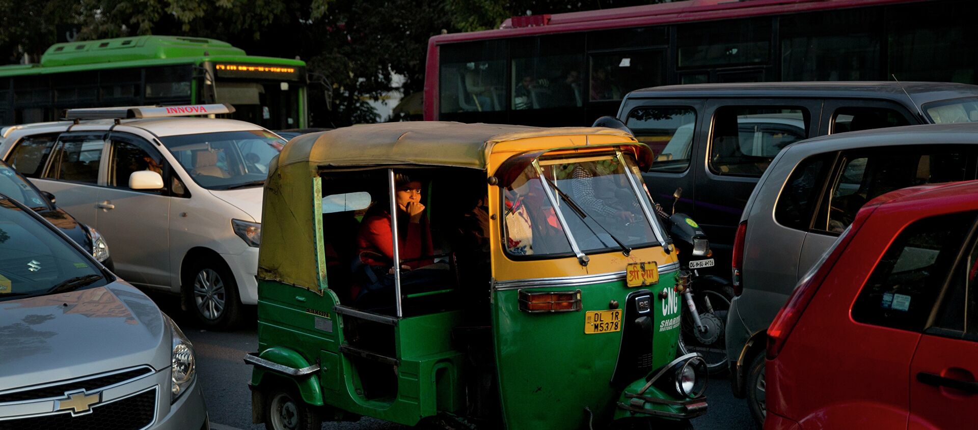 توك توك - سبوتنيك عربي, 1920, 26.09.2019